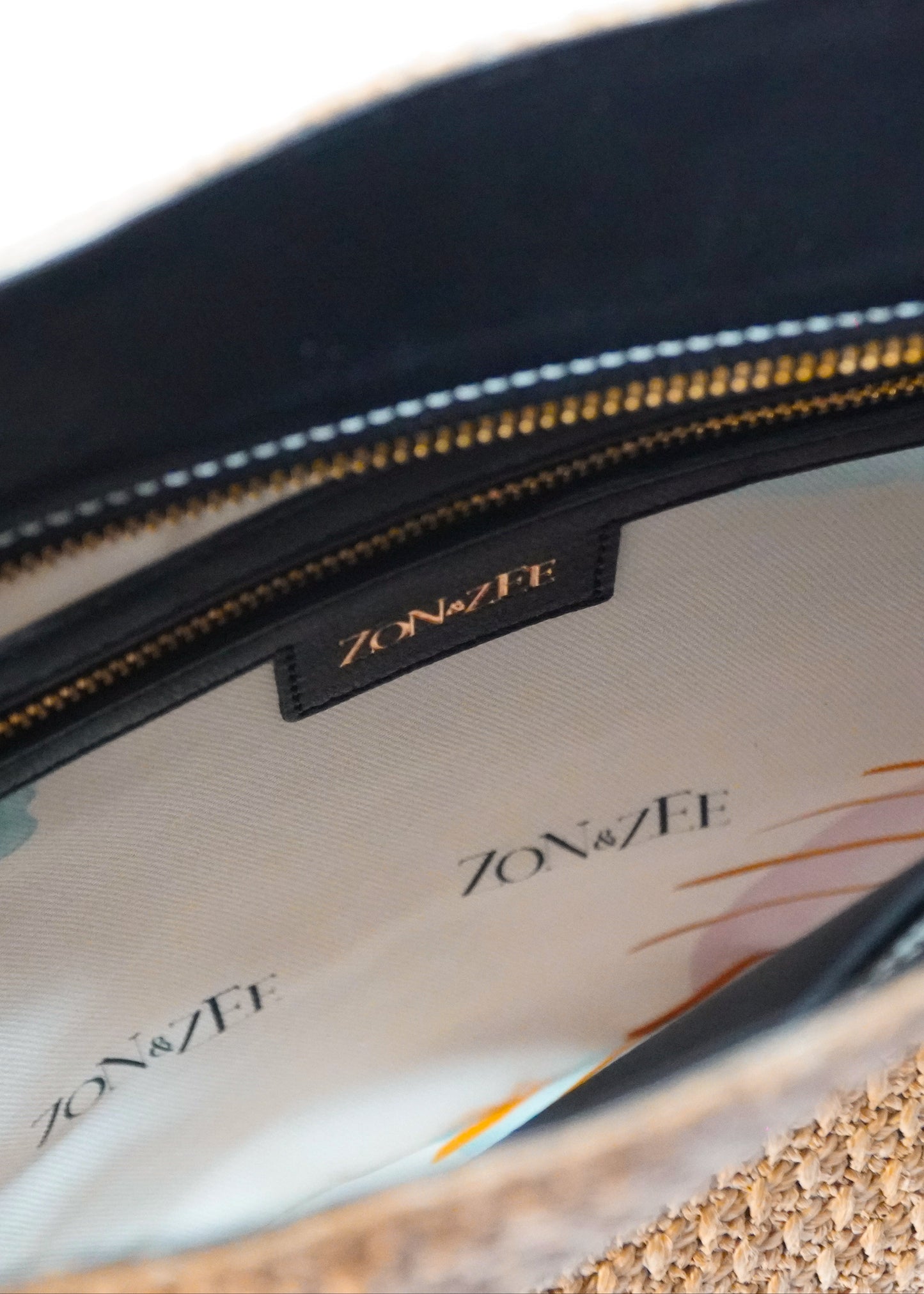 Essenzia Geflochten Black