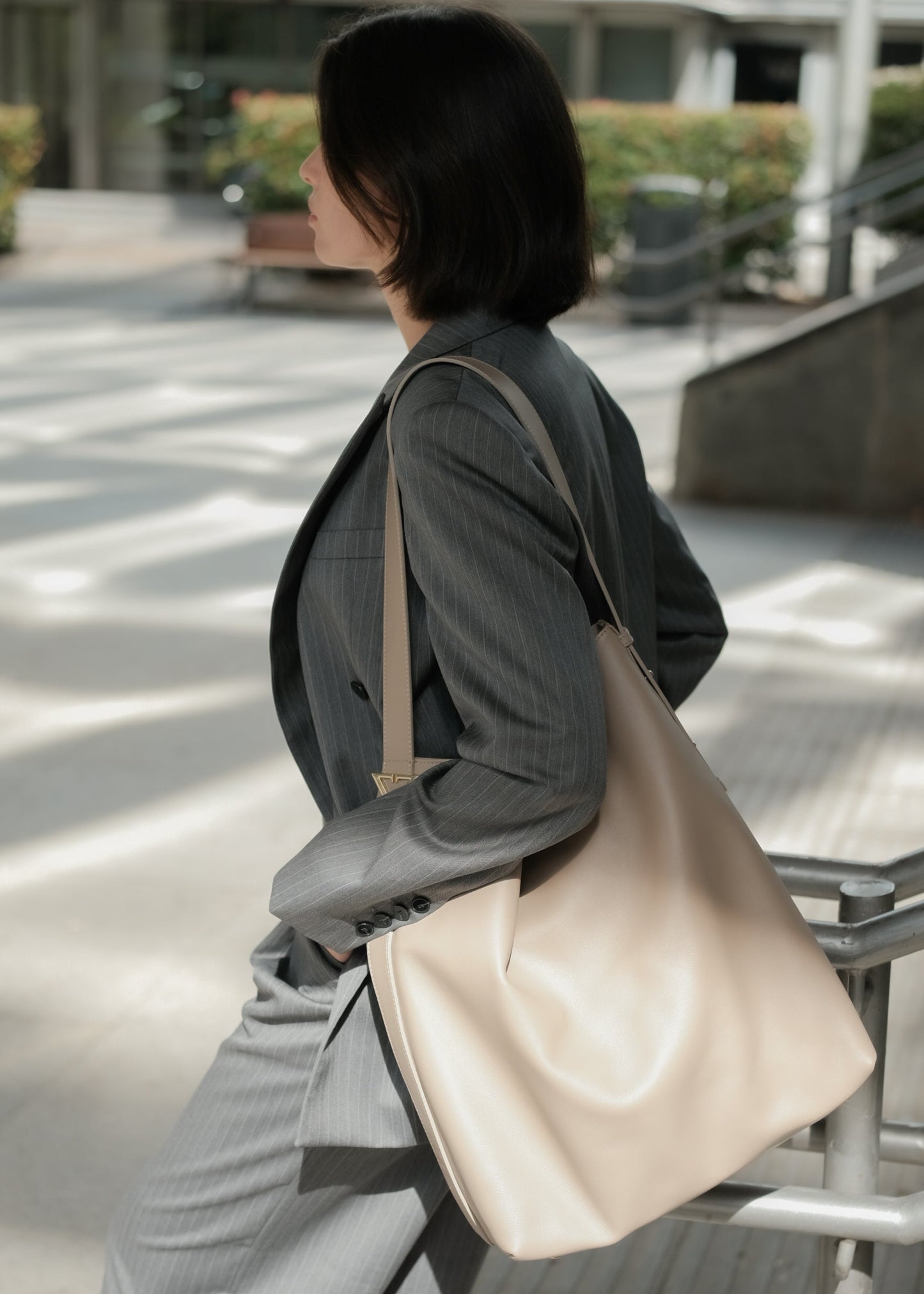 Etérea Taupe - Updated Edition 