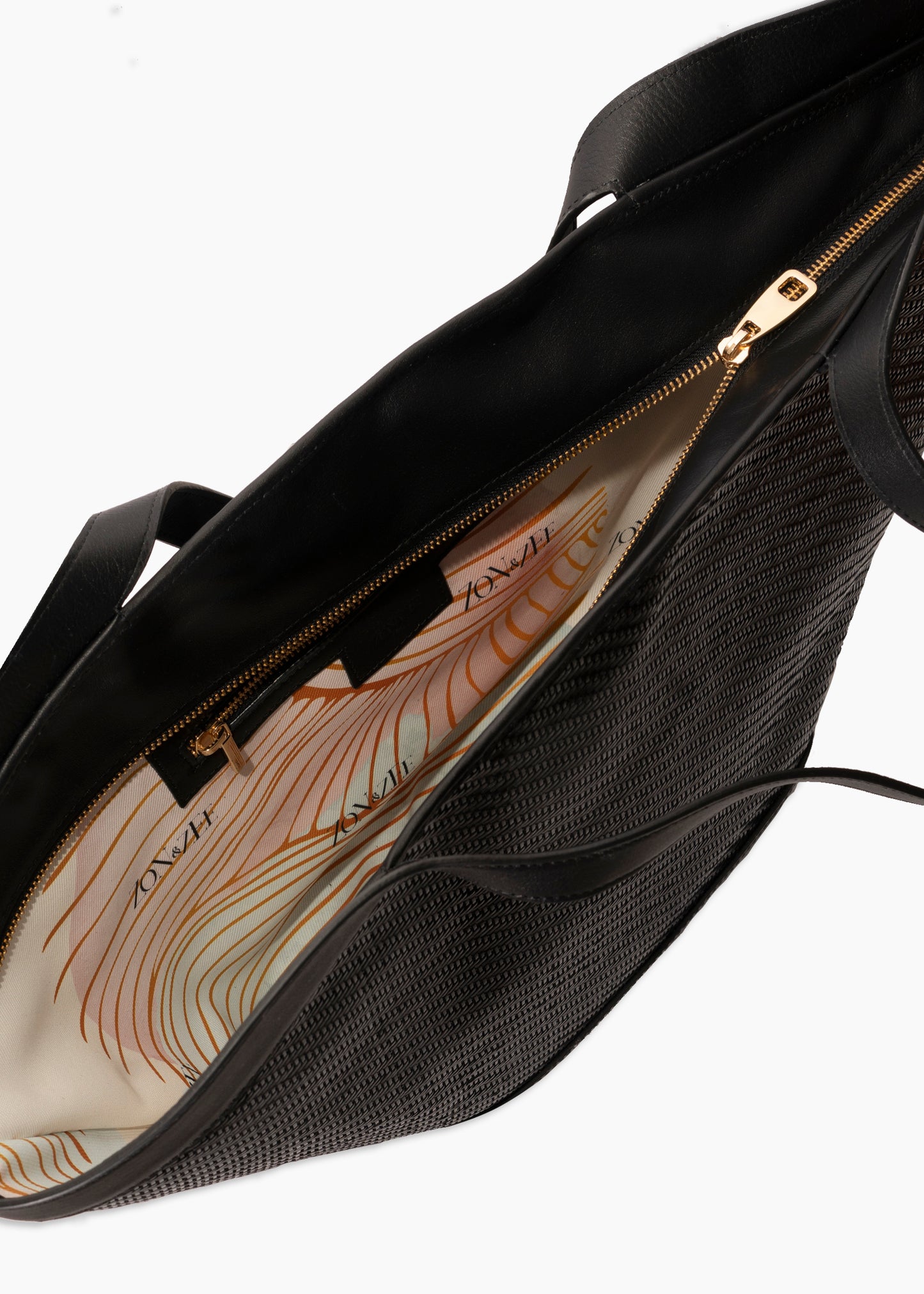 Essenzia II Trenzado Black